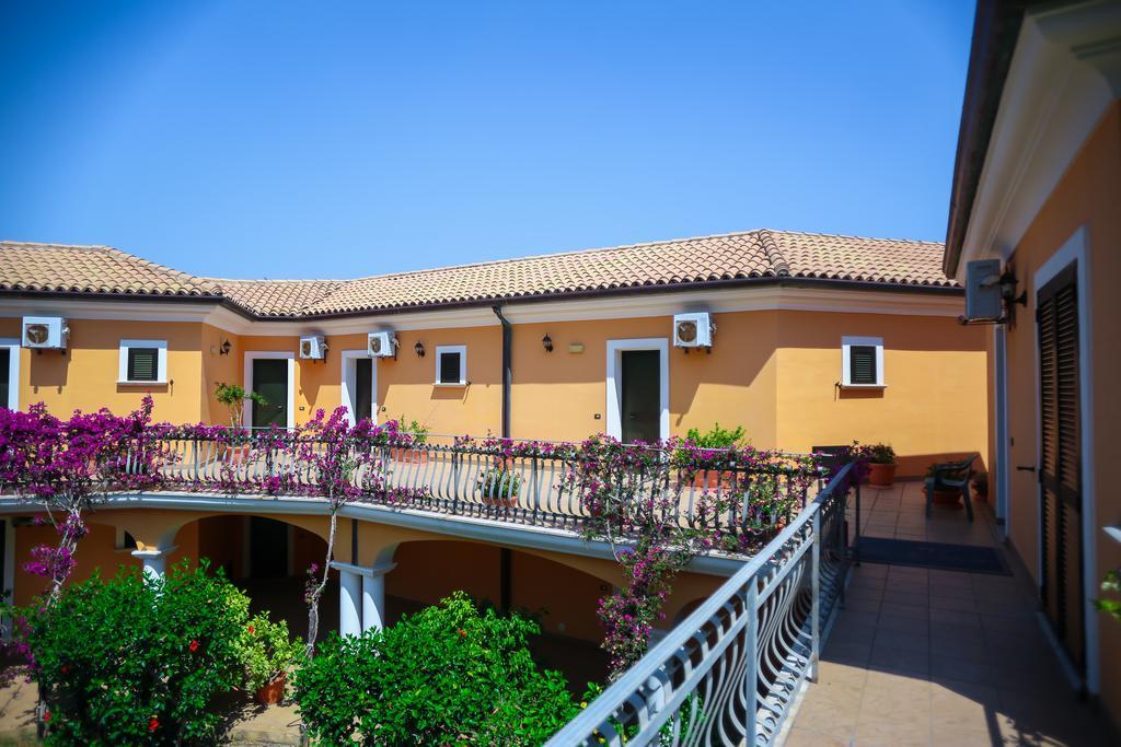 Villaggio Hotel Lido San Giuseppe Briatico Szoba fotó